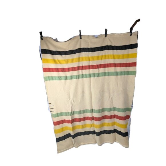 Vtg Blanket Hudson Bay ? or similar 3.5 point Wool 63x72 Gold white label READ - Picture 1 of 16